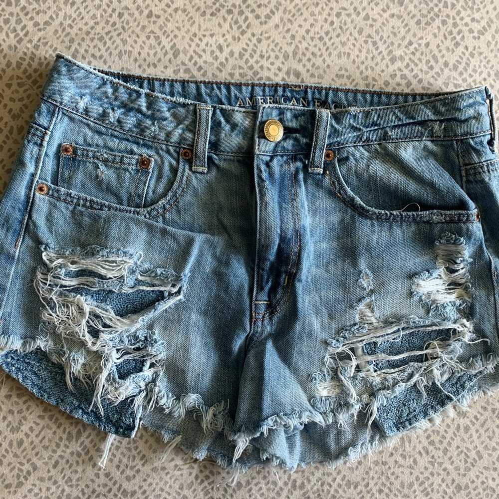 American Eagle Hi-Rise Festival Shorts